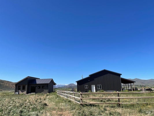 159 FOOTHILL RD, CAREY, ID 83320 - Image 5c1f9ae4fd3f347dce70e9eb49a9e688/3993921348