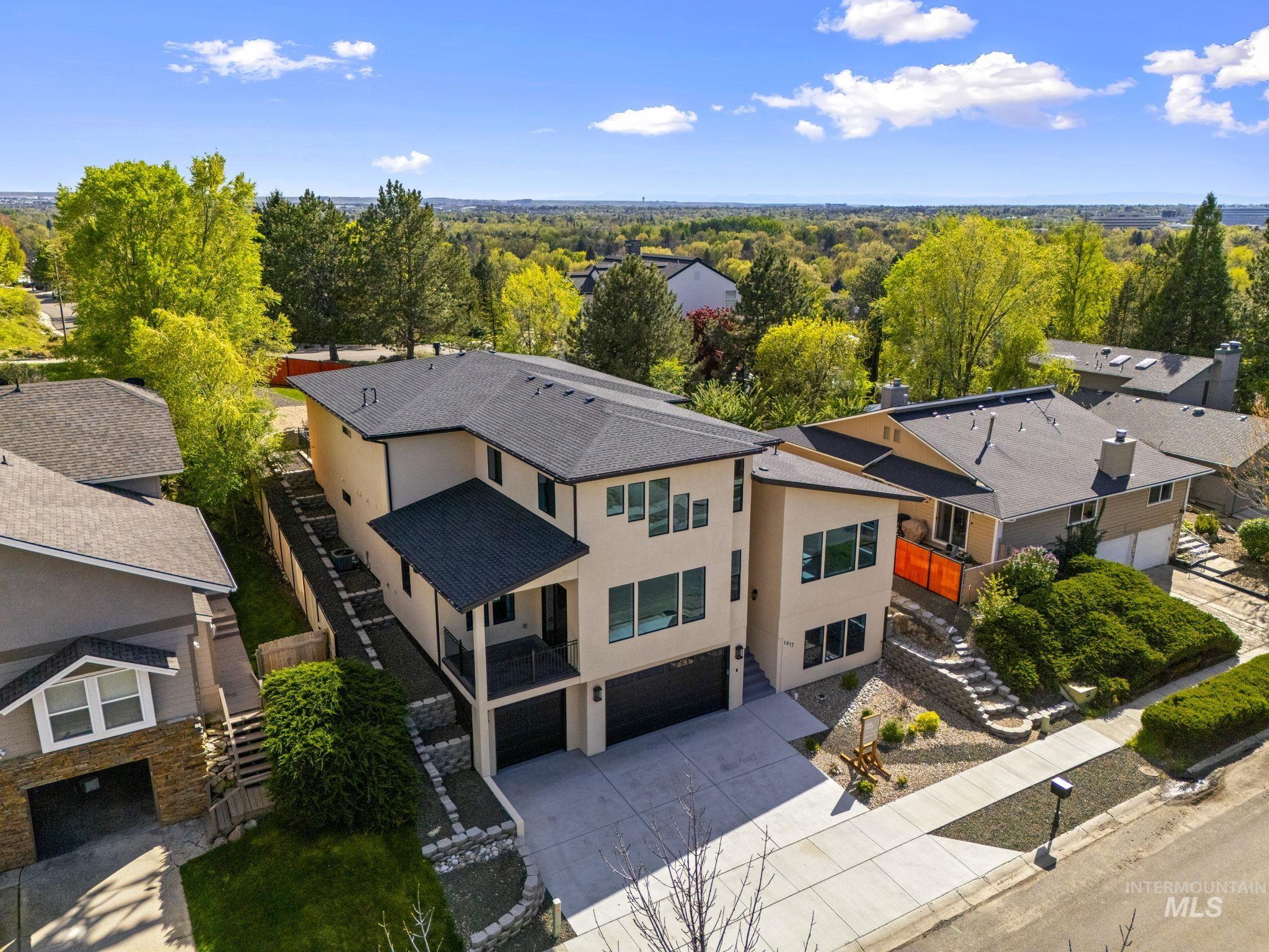 1417 E Shenandoah Dr