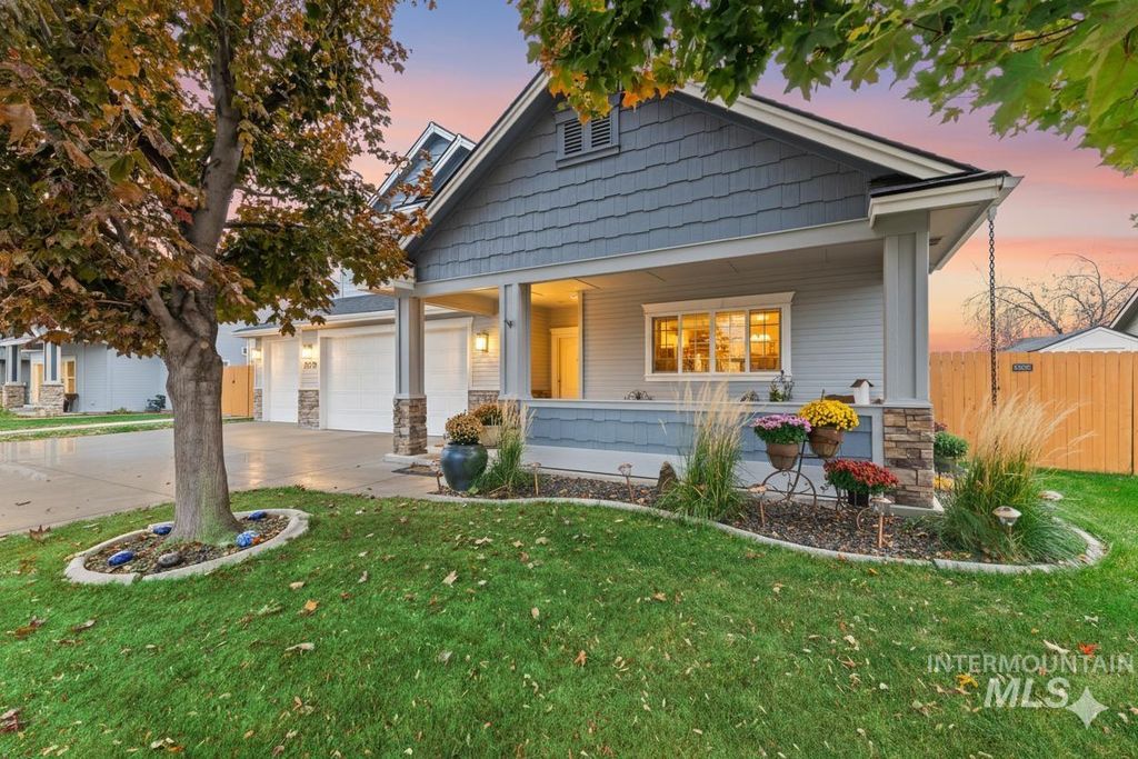 Photo of 5579 S Acheron Ave, Boise, ID 83709 (MLS # 98966764)