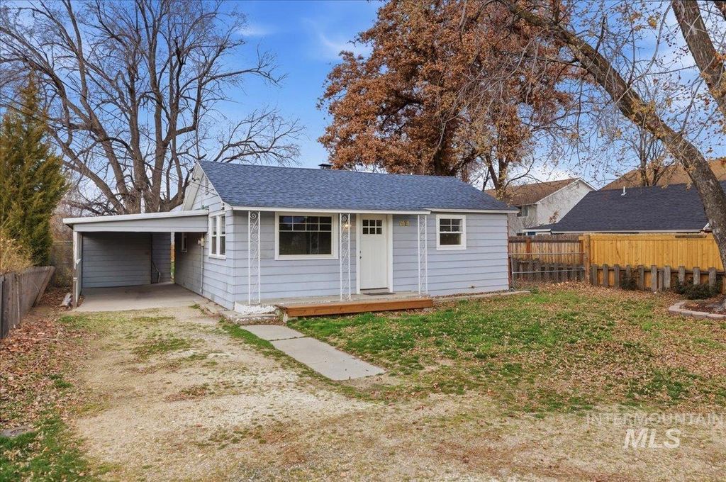 Photo of 2919 S. Pond Street, Boise, ID 83705 (MLS # 98978474)