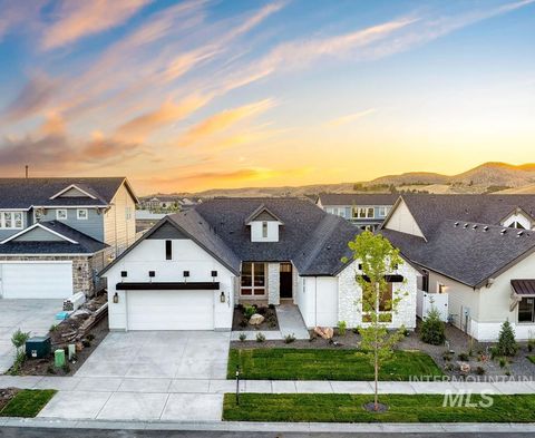 Photo of 14293 N Goldfinch Ave, Boise, ID 83714 (MLS # 98984984)