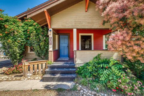 1015 E Logan Street Caldwell ID 83605