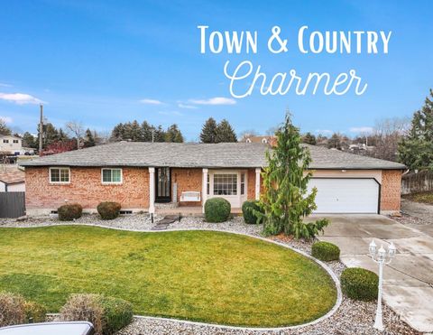 2432 Dorm Dr Twin Falls ID 83301