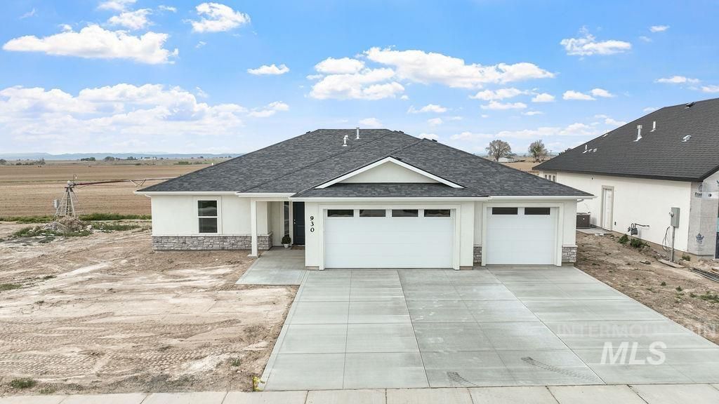 Photo of 930 23rd Ave E, Jerome, ID 83338 (MLS # 98967758)