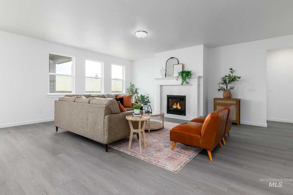 Photo of 4726 E Coldwater Dr, Nampa, ID 83687 (MLS # 98965174)