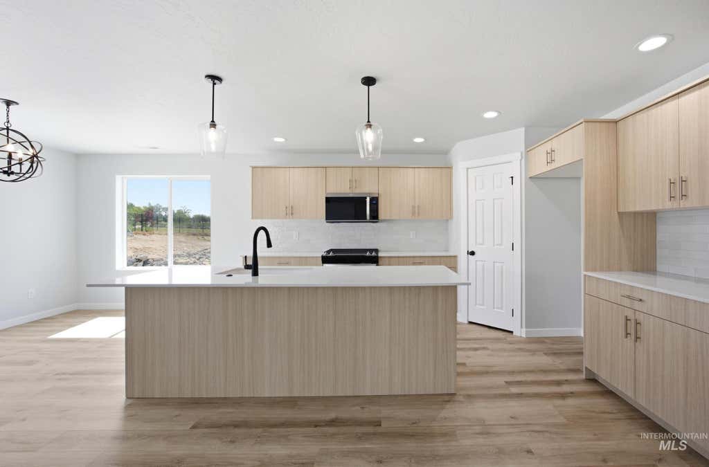 Photo of 5314 S Big Jacks Creek Ave, Nampa, ID 83686 (MLS # 98996130)