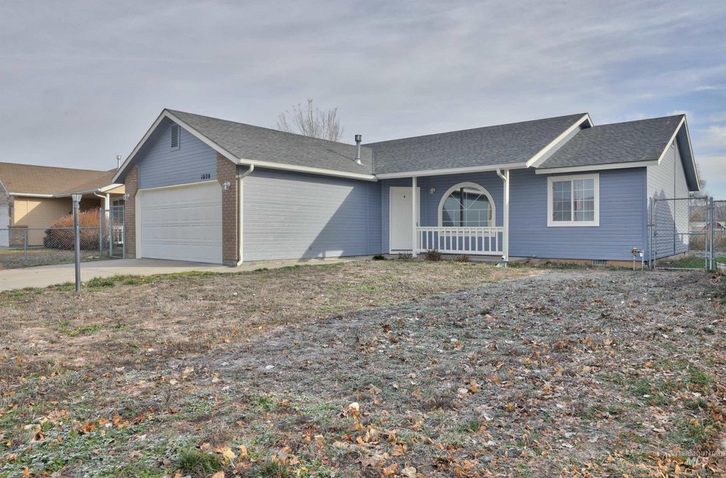 Photo of 1028 S Pawnee Ave, Emmett, ID 83617 (MLS # 98972859)