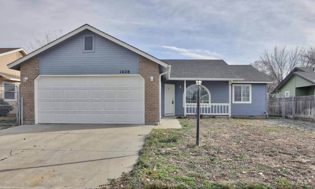 Photo of 1028 S Pawnee Ave, Emmett, ID 83617 (MLS # 98972859)