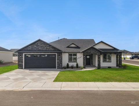 Photo of 1521 Lavender St, Rupert, ID 83350 (MLS # 98997961)