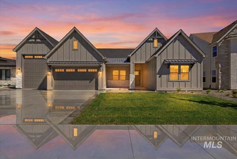 Photo of 5431 W Haughburn Dr, Eagle, ID 83616 (MLS # 98991753)