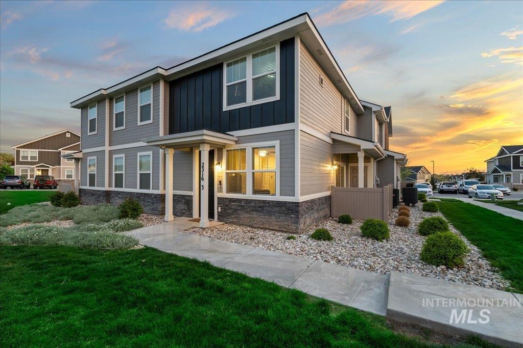 Photo of 2316 E Spice Loop #3, Nampa, ID 83687 (MLS # 98983373)