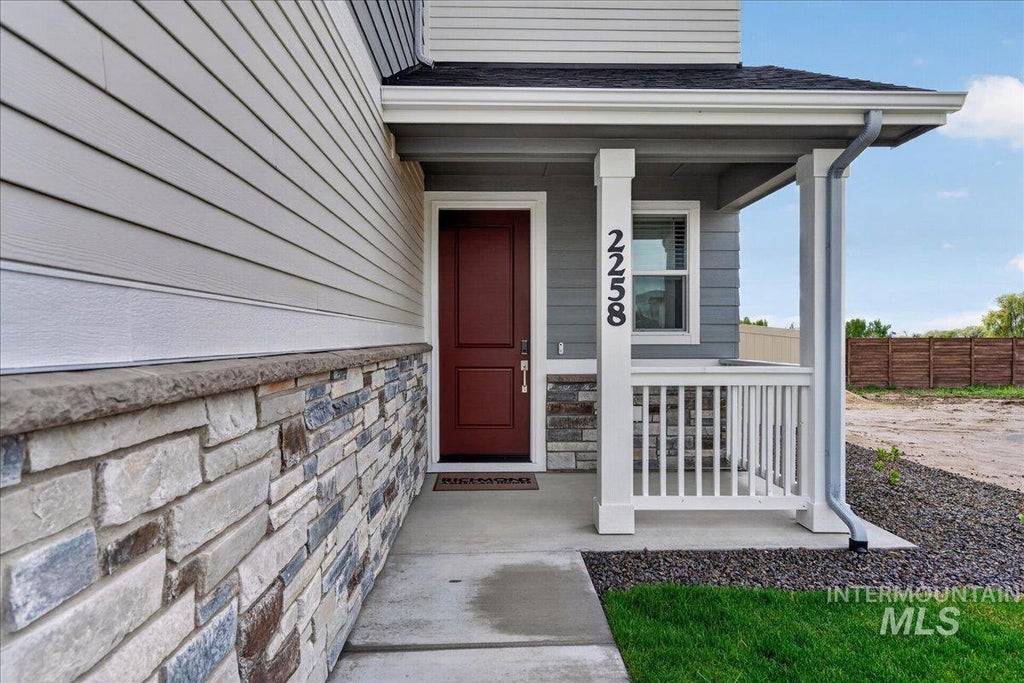 Photo of 182 N Morty Ave, Kuna, ID 83634 (MLS # 99000108)