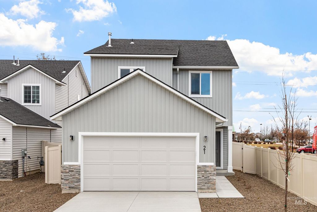 Photo of 21 S Sweetgrass Pl, Nampa, ID 83651 (MLS # 98974832)