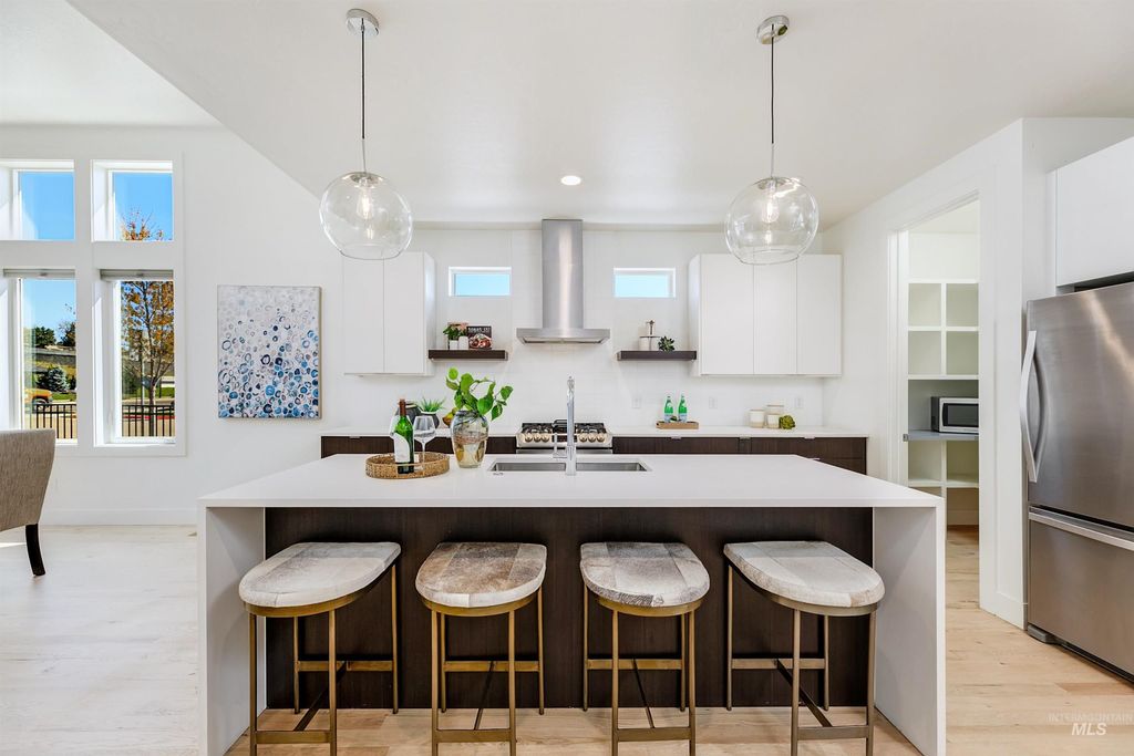 Photo of 1425 E Jade Creek St, Eagle, ID 83616 (MLS # 98982053)