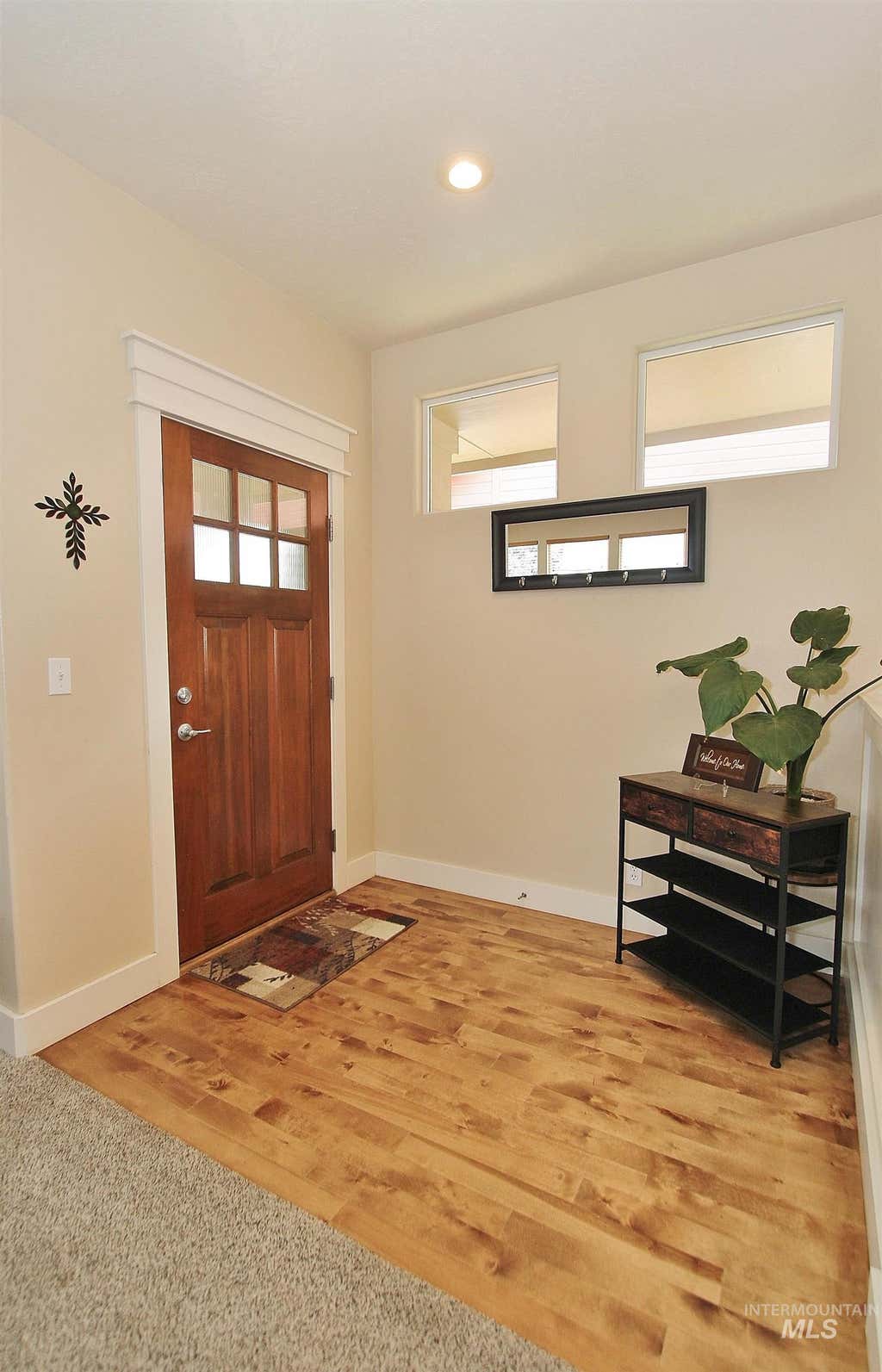Photo of 1013 E Legacy View Dr, Meridian, ID 83646 (MLS # 98995895)