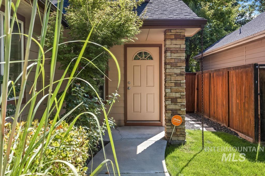 5183 W Silverlake Ln.