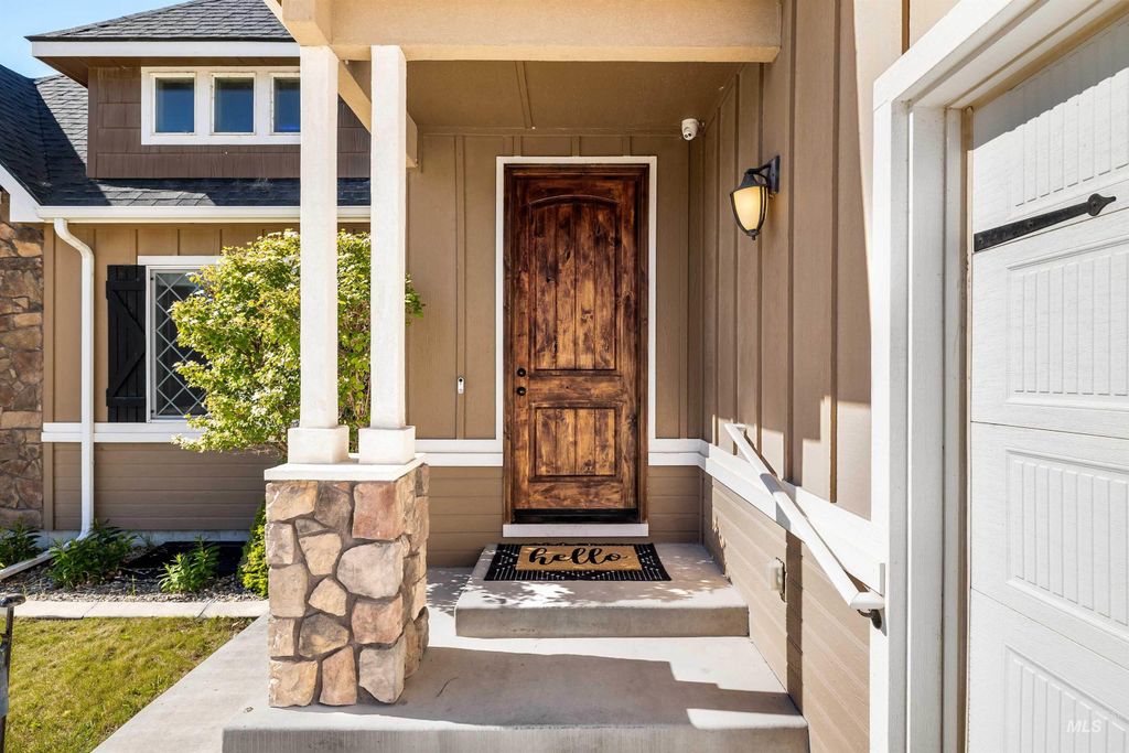 Photo of 2271 Canyon Trail Way, Twin Falls, ID 83301 (MLS # 98987570)
