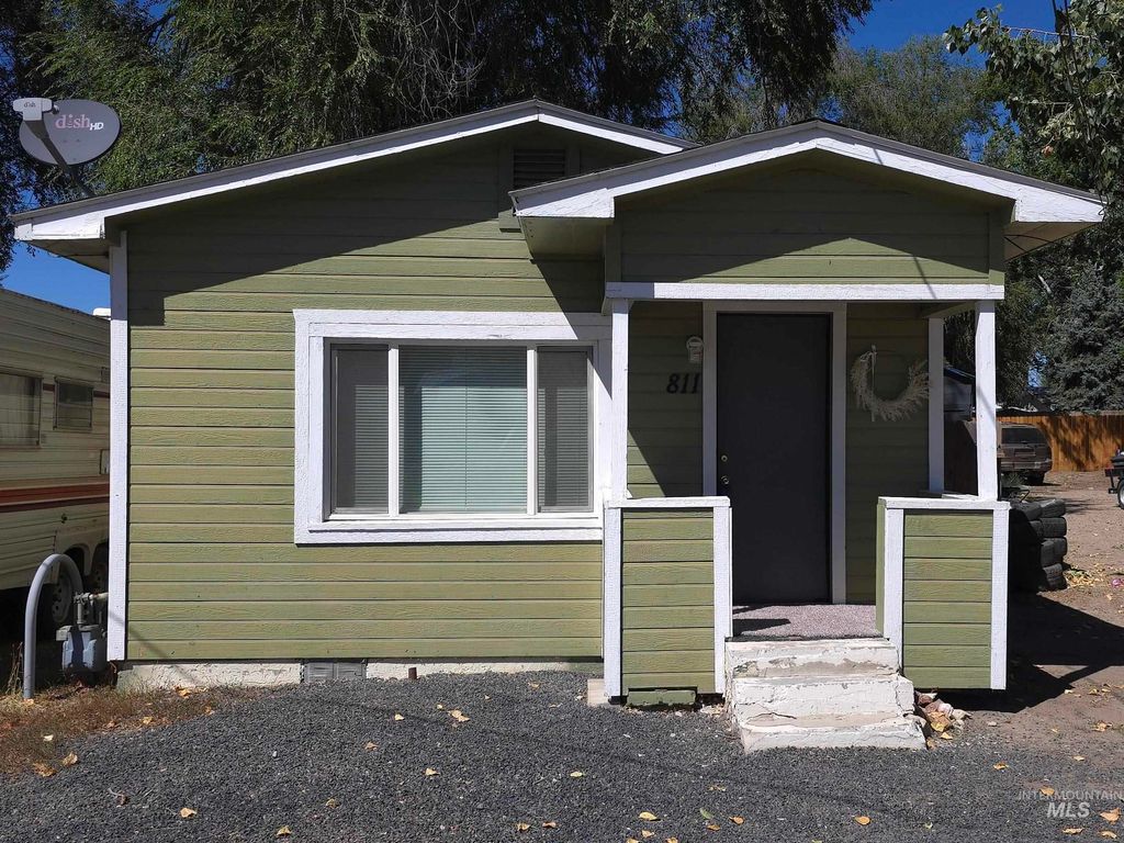 Photo of 811 8th Ave N, Payette, ID 83661 (MLS # 98959310)