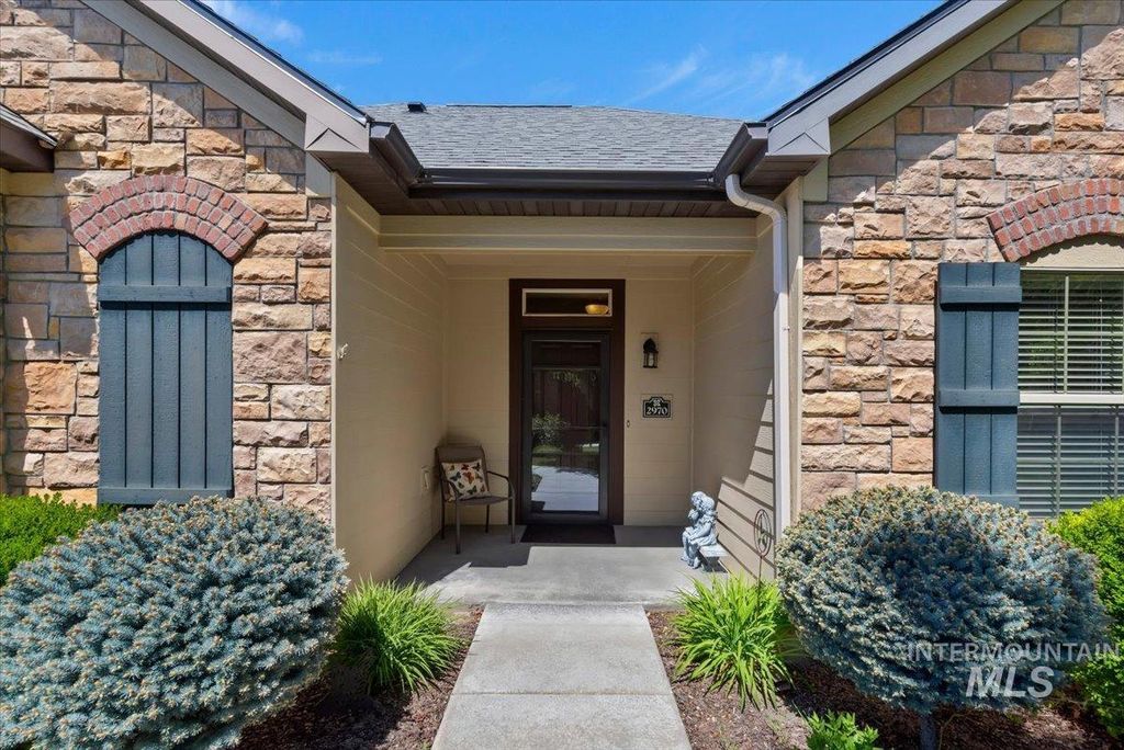 Photo of 2970 N Cloverdale Rd, Boise, ID 83713 (MLS # 98984277)