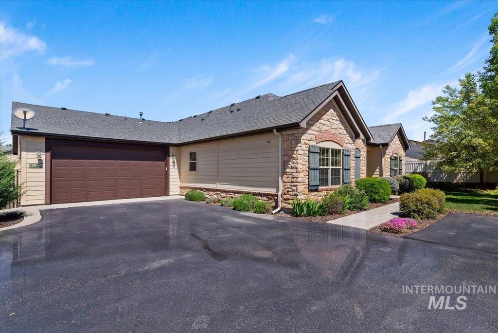 Photo of 2970 N Cloverdale Rd, Boise, ID 83713 (MLS # 98984277)
