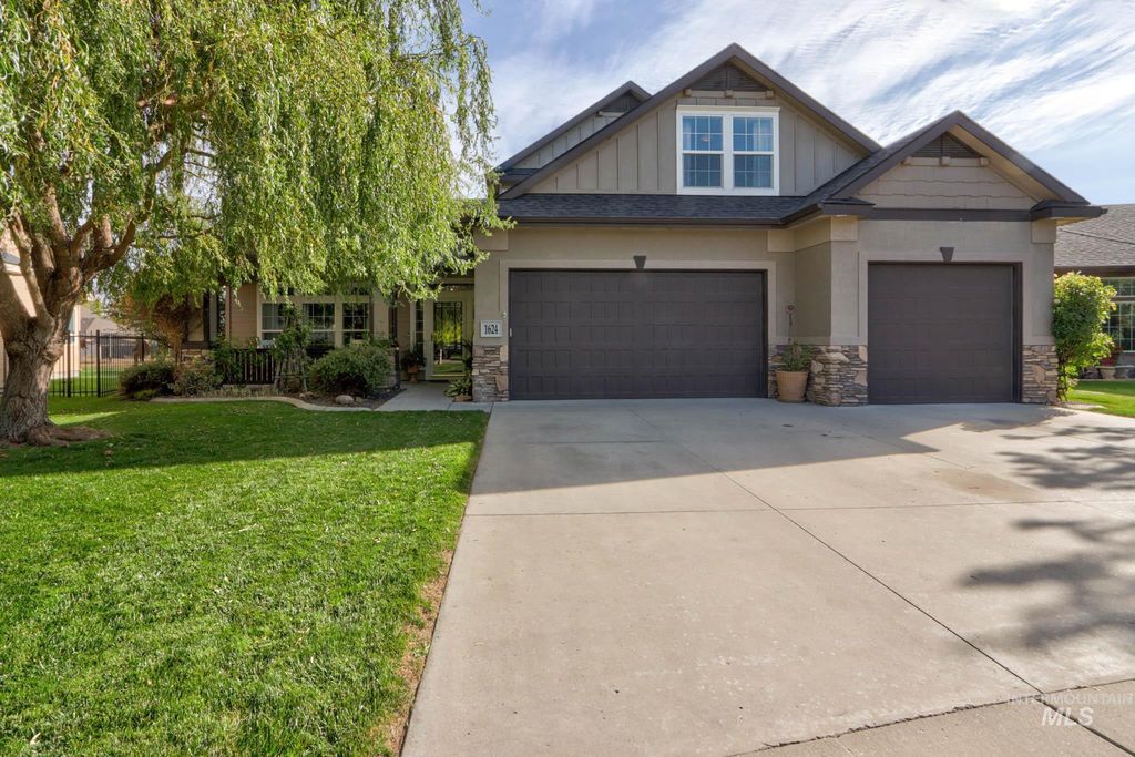 Photo of 1624 S Miller Way, Nampa, ID 83686 (MLS # 98963722)