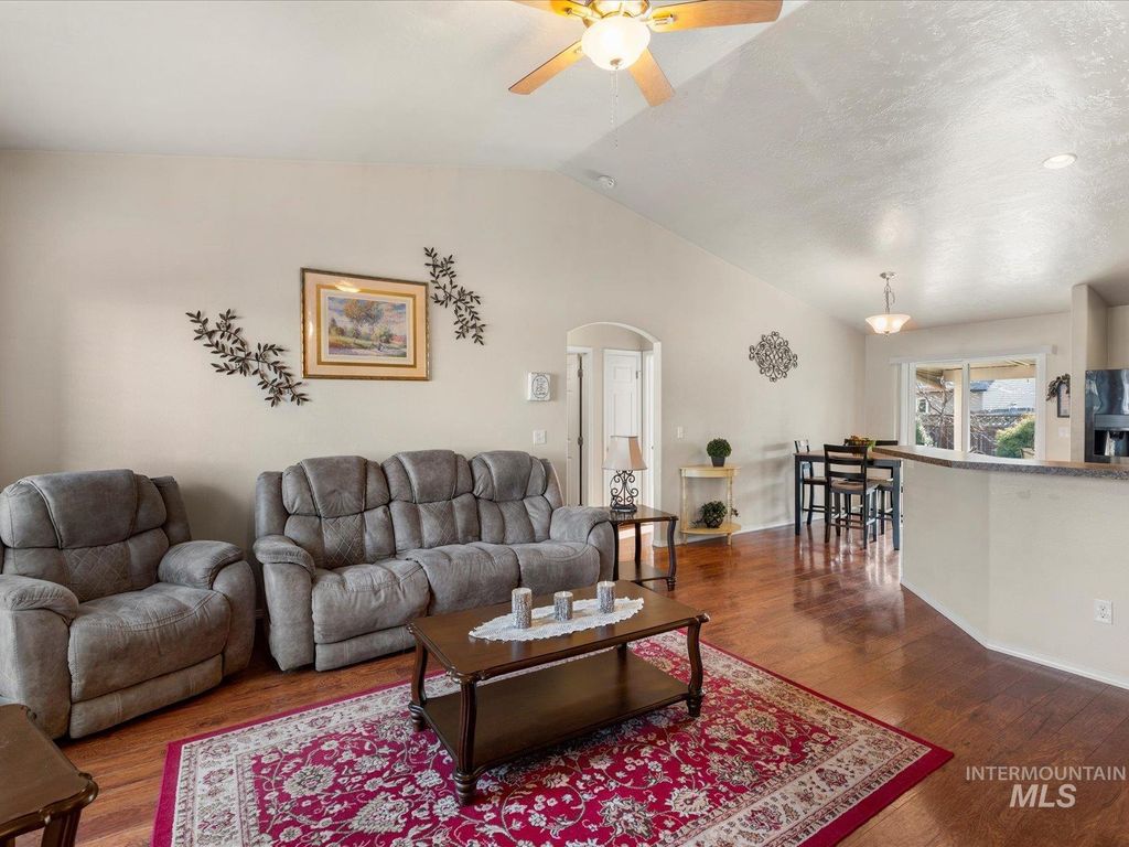 Photo of 10651 Pipevine Dr, Nampa, ID 83687 (MLS # 98971845)