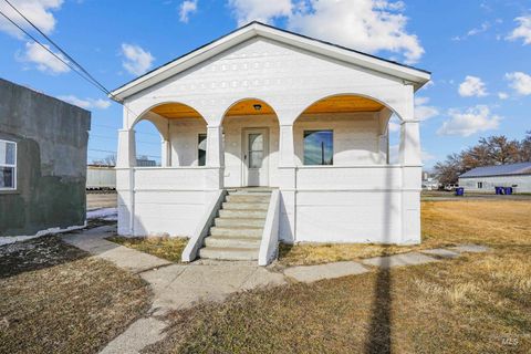 Photo of 206 E 8th Street, Rupert, ID 83350 (MLS # 98972940)