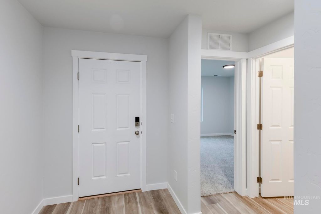 Photo of 1760 W Unforgettable St, Meridian, ID 83642 (MLS # 98968392)