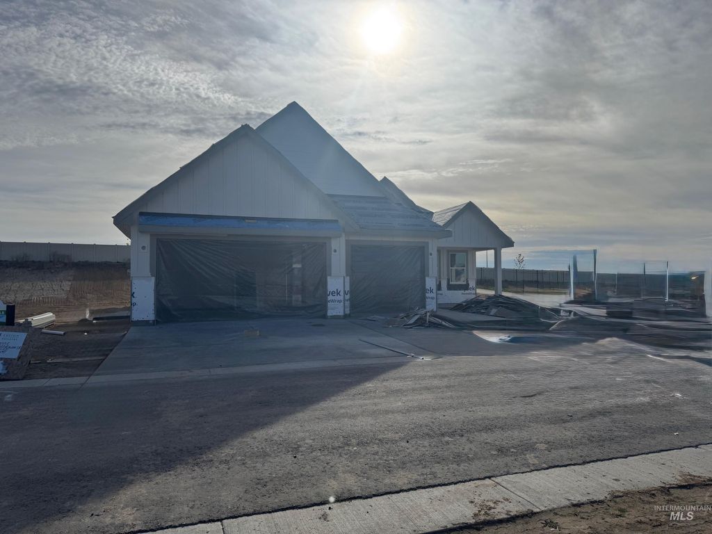 Photo of 535 E Distributor Dr, Mayfield, ID 83716 (MLS # 98968124)