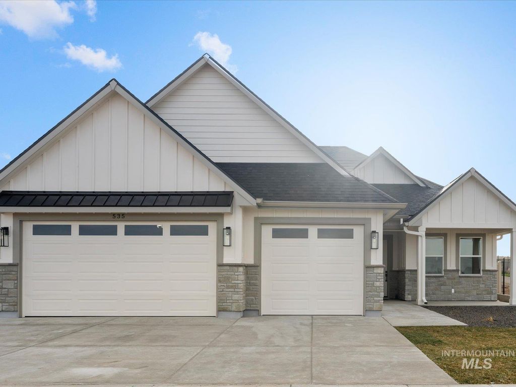 Photo of 535 E Distributor Dr, Boise, ID 83716 (MLS # 98968124)