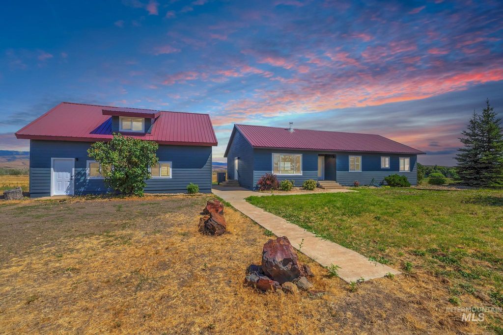 Photo of 1070 W Indian Valley Rd, Indian Valley, ID 83632 (MLS # 98955804)