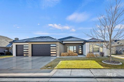 Photo of 957 Birchton Loop, Twin Falls, ID 83301 (MLS # 98955877)