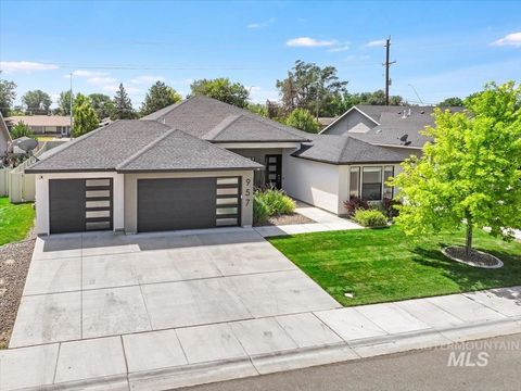 957 Birchton Loop Twin Falls ID 83301