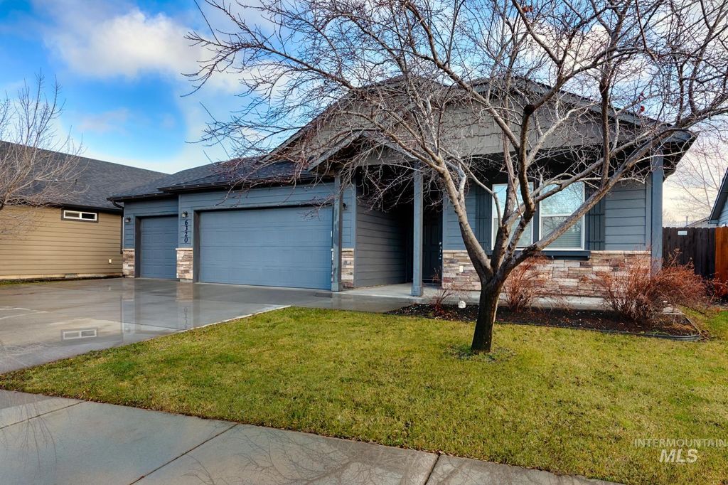 Photo of 6320 S Kelso Way, Boise, ID 83709 (MLS # 98970273)