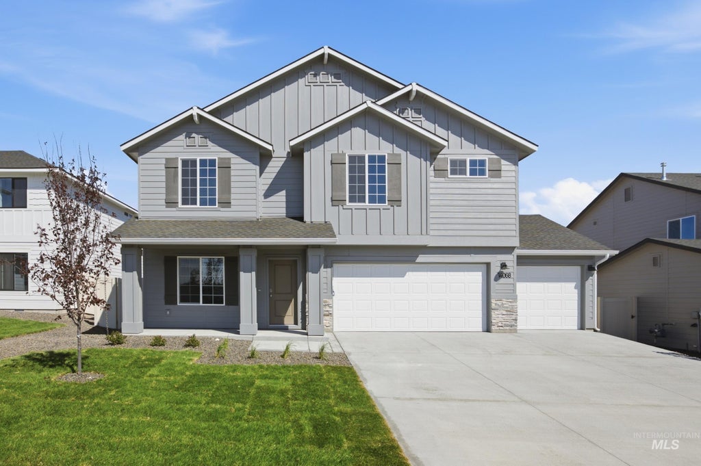 Photo of 14068 Shiny Spruce St, Caldwell, ID 83607 (MLS # 98998505)