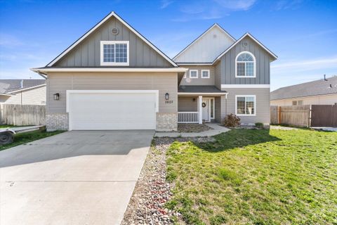 Photo of 5602 Barkley Way, Caldwell, ID 83607 (MLS # 98980069)