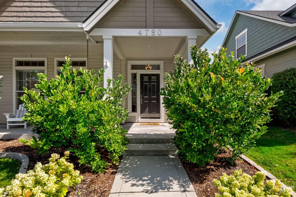 Photo of 4780 W Farm View Dr, Boise, ID 83714 (MLS # 99000621)
