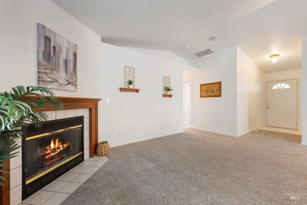 Photo of 4861 S Ambush Avenue, Boise, ID 83709 (MLS # 98982670)