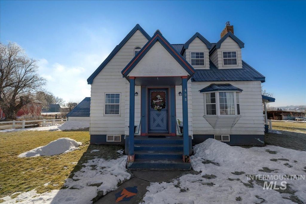 Photo of 495 E Bridge St, Midvale, ID 83645 (MLS # 98974506)