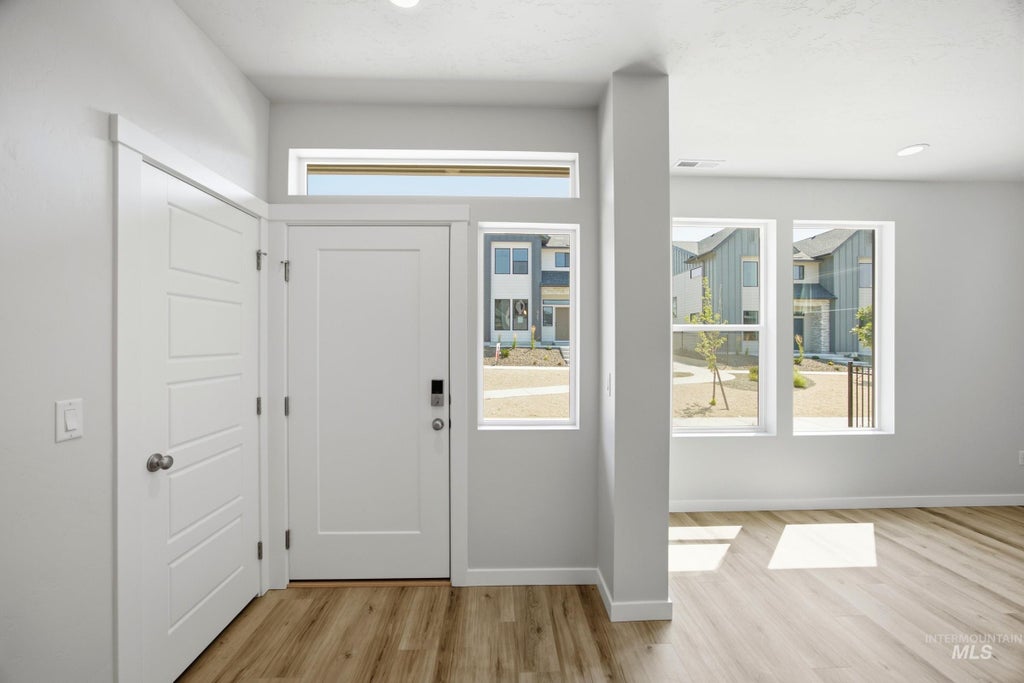 Photo of 6716 S Arista Ave, Boise, ID 83709 (MLS # 99001354)