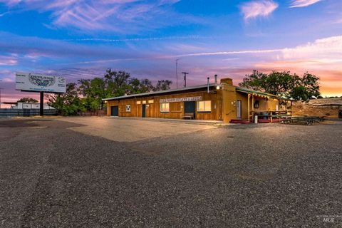 Photo of 204 Us-30, Bliss, ID 83314 (MLS # 98936098)