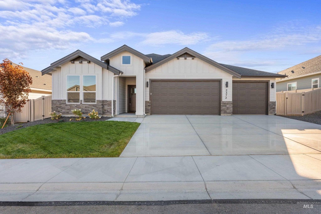Photo of 2372 S Hurd Ave, Nampa, ID 83686 (MLS # 99004079)