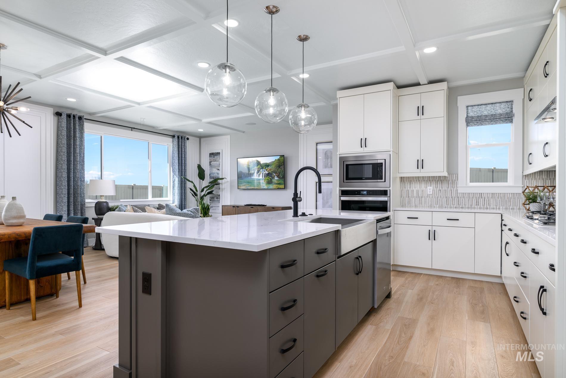 12617 W Pine Grass St