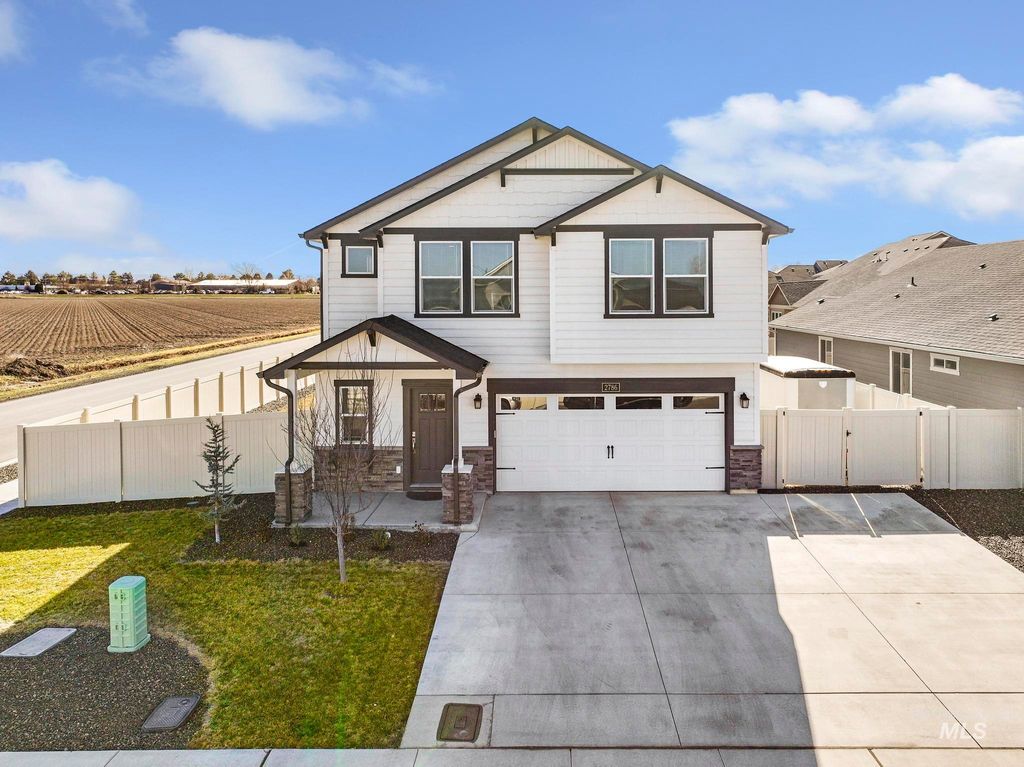 Photo of 2786 Whitebark Ln, Twin Falls, ID 83301 (MLS # 98974172)