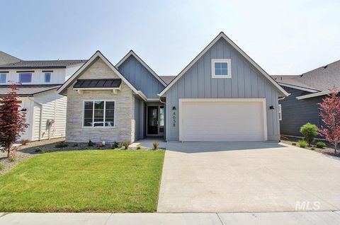 Photo of 4658 S Hennessy Ave, Meridian, ID 83642 (MLS # 98944509)