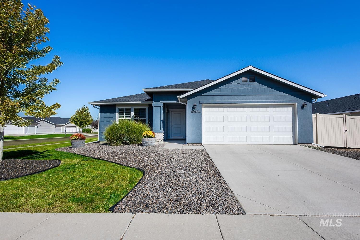 16924 N Lowerfield Loop