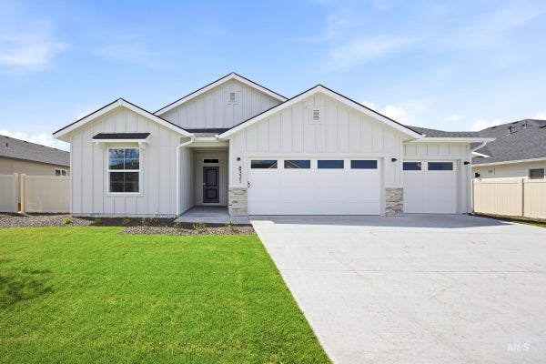1793 PIPERTON AVE, MIDDLETON, ID 83644 - Image 6031944a3e8596f2aa28e79335e0a73e/2191910943