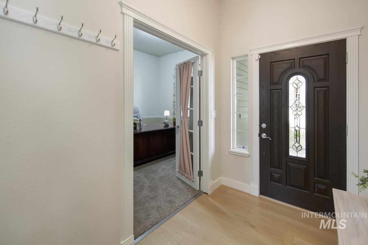 5175 W Tournament Dr