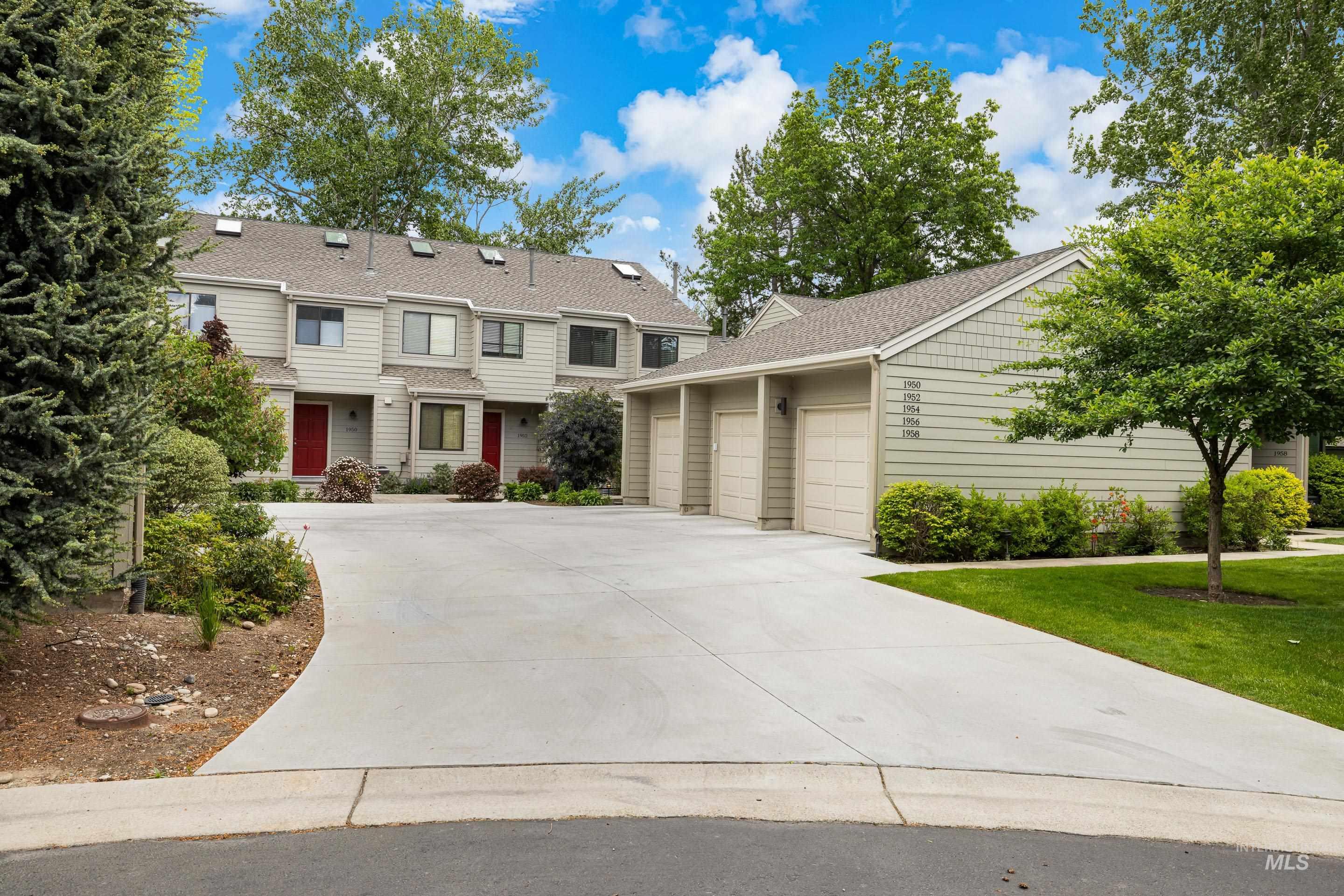 1954 S Wood Duck Lane