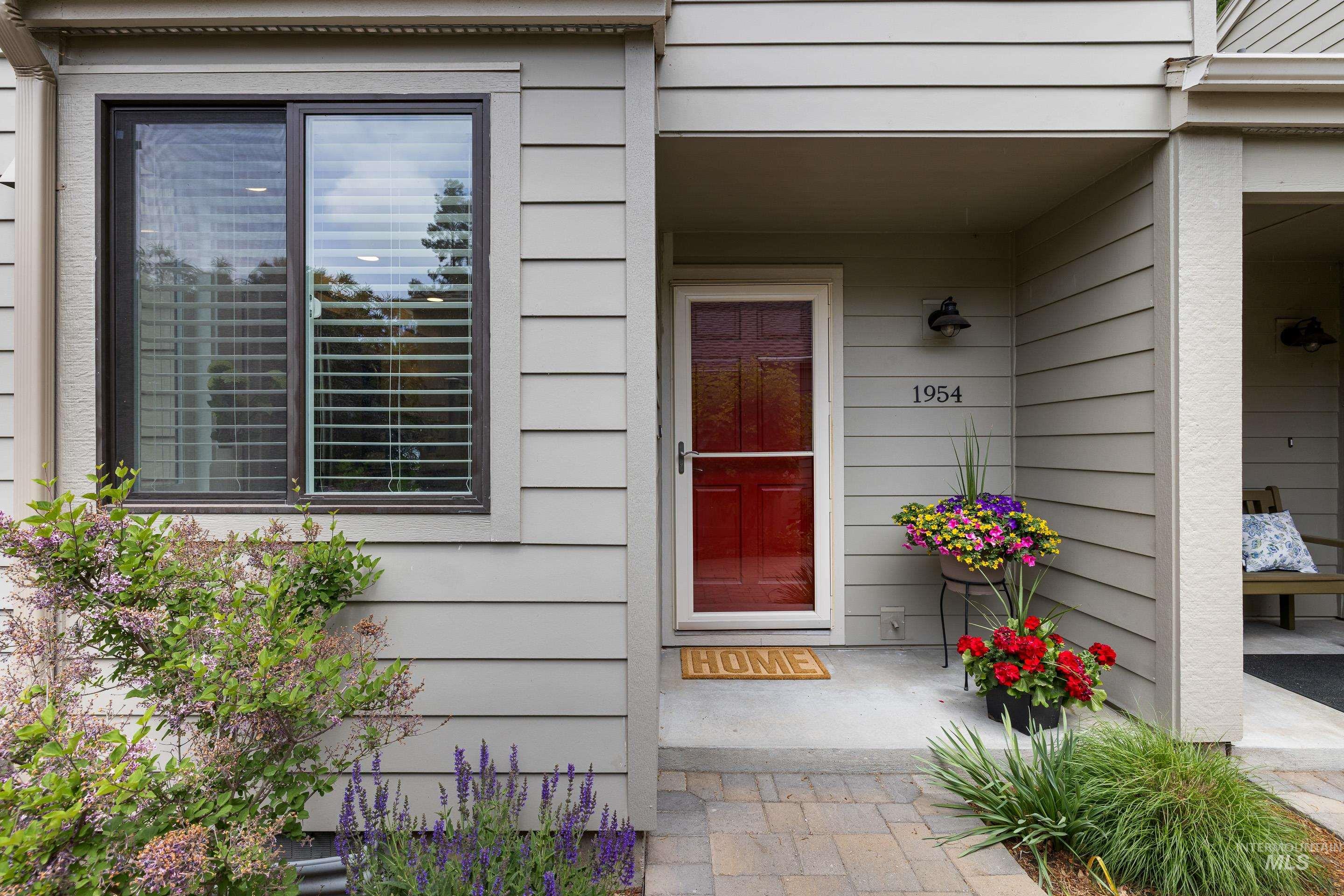 1954 S Wood Duck Lane